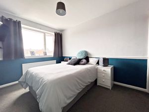 Bedroom- click for photo gallery